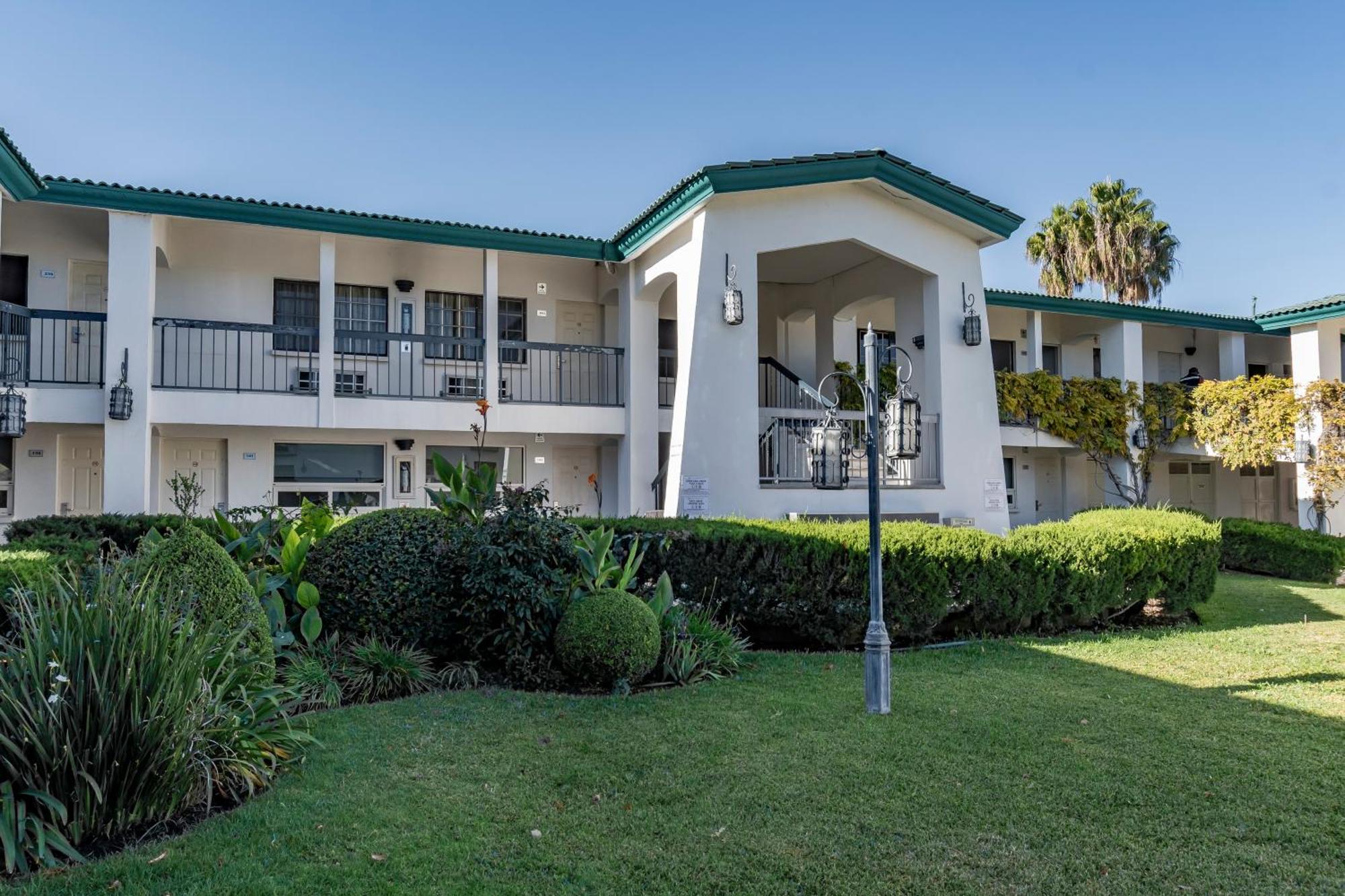 Quinta Dorada Hotel & Suites Saltillo Kültér fotó