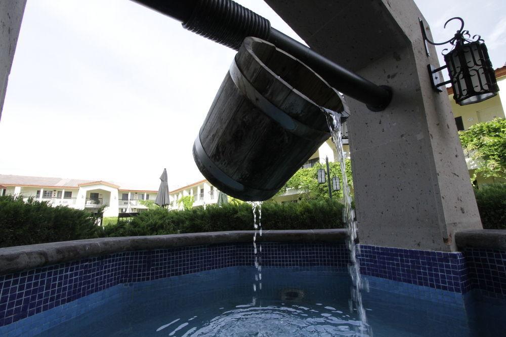 Quinta Dorada Hotel & Suites Saltillo Kültér fotó